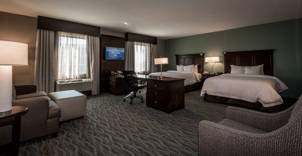 Hampton & Hotel Gulfport